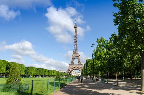 Eiffeltornet, ikoniska Paris — Stockfoto