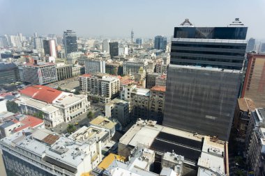 Santiago de Chile Tarih Merkezi 'nin havadan görünüşü; şehrin geleneksel finans merkezi