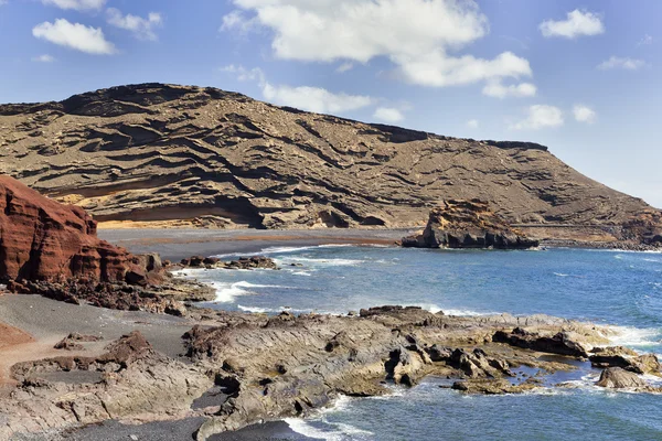 Beach inside a volcano — Stock Photo, Image