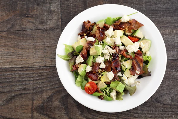 Pastırma ve salata — Stok fotoğraf