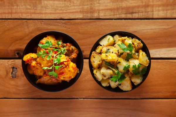 Крупный План Индийской Вегетарианской Классической Комбинации Блюд Jeera Aloo Картофель — стоковое фото