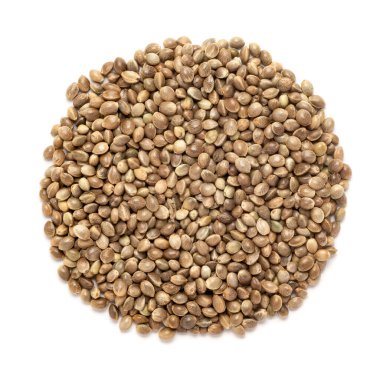 Çember şeklinde organik kenevir tohumu (kenevir sativası). Beyaz Arka plan 'da izole edilmiş. Mikro Kapanış, Üst Görünüm.