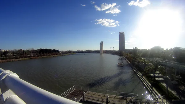 Fotografia panorâmica do rio Guadalquivir . — Fotografia de Stock