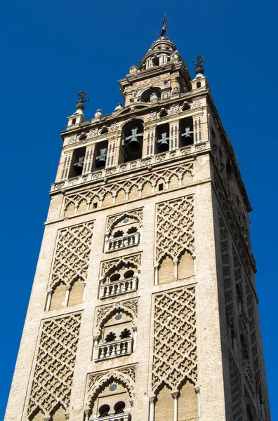 Cathédrale de Séville avec la Tour Giralda à Séville appelé, Spai — Photo