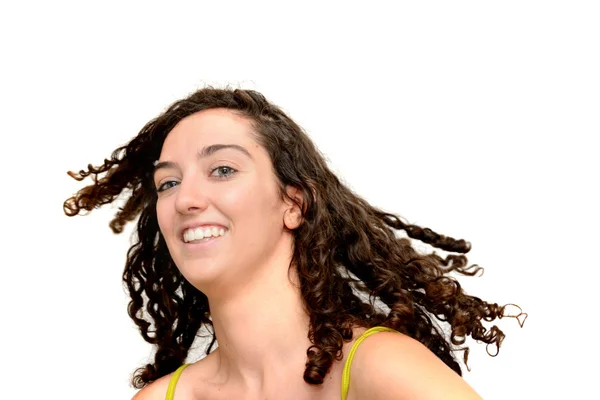 Piękna kobieta z jej włosy w ruch portret nad Backgro biały — Zdjęcie stockowe