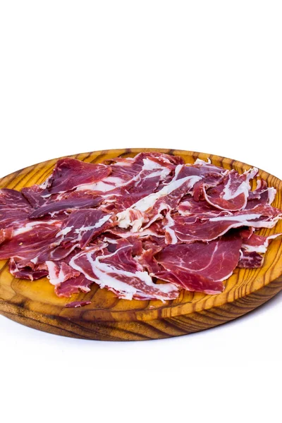 Porzioni Prosciutto Vassoio Legno Sfondo Bianco — Foto Stock