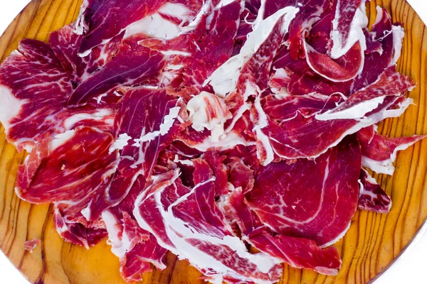 Typisch Spaanse Smakelijke Porties Ham Houten Dienblad Witte Achtergrond — Stockfoto