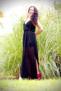 Parktaki güzel kadın.