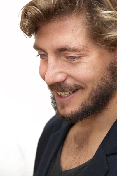 Homem bonito com barba e olhos azuis — Fotografia de Stock