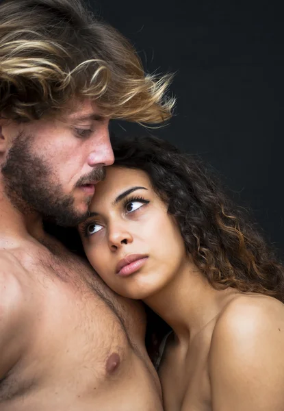 Beautiful portrait of a loving couple — Stock Photo, Image