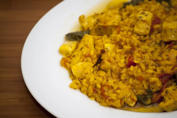 Dish of chicken with rice — Stock Photo, Image