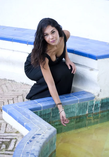 Hermosa mujer en el parque —  Fotos de Stock