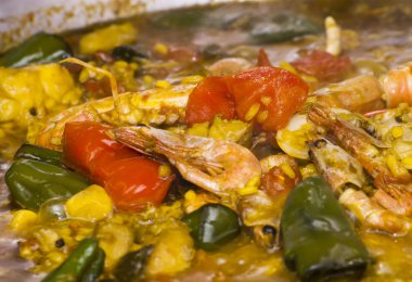 Deniz ürünleri yemek pilav