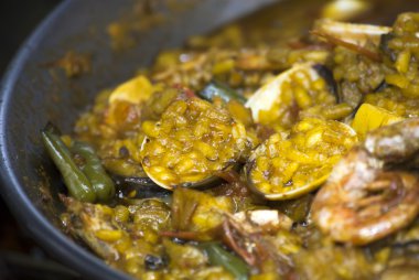 Deniz ürünleri yemek pilav