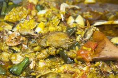 Deniz ürünleri yemek pilav