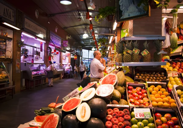 Triana Seville, İspanya'nın geleneksel pazarı. — Stok fotoğraf