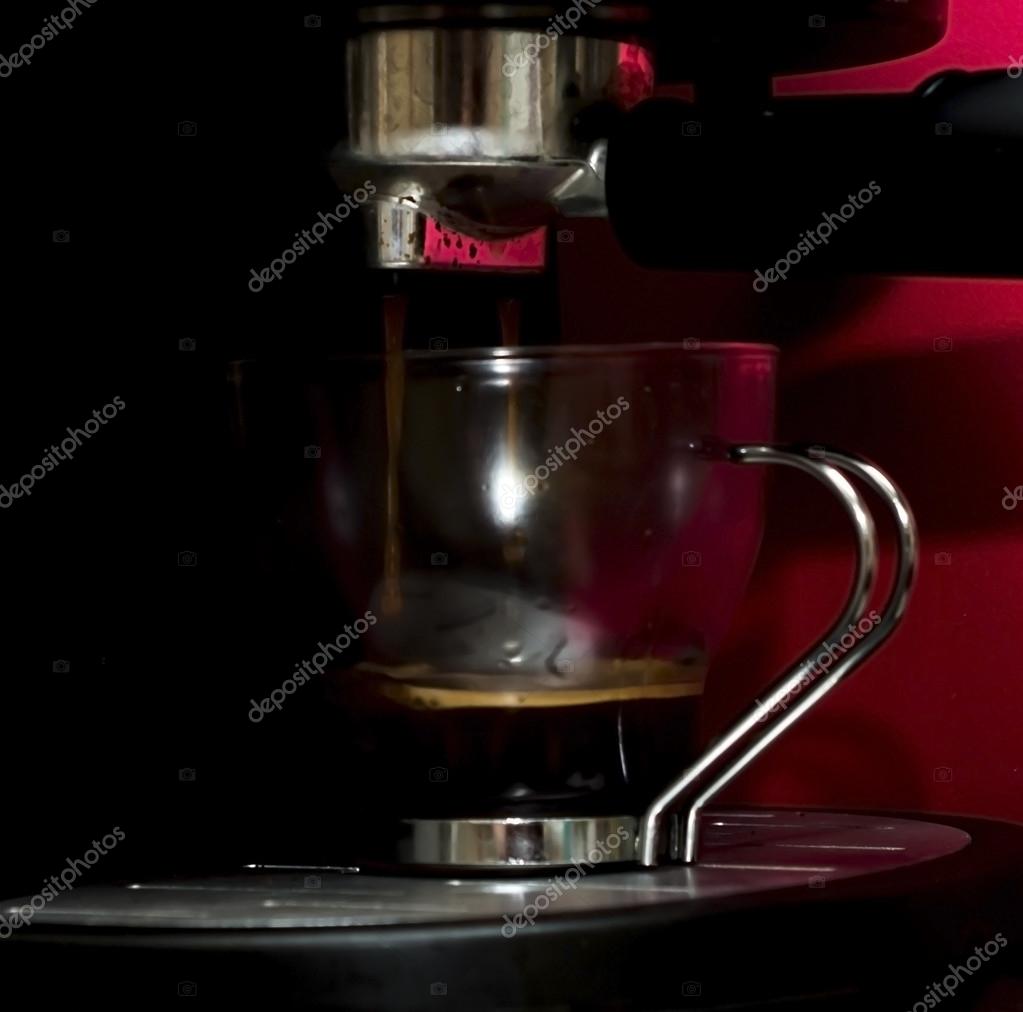 Kahve makinesi espresso kahve yapma — Stok Foto © januaryxii 79394754