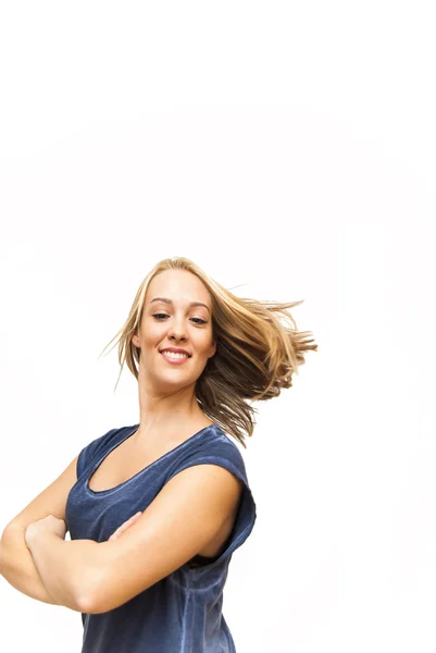 Hermosa mujer sacudiendo su cabello —  Fotos de Stock