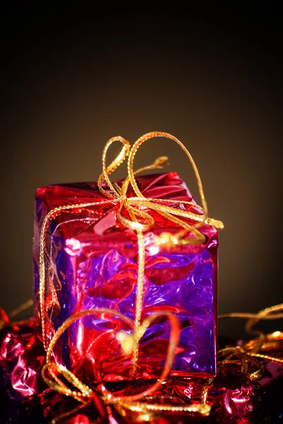 Πακέτα δώρο για ένα κόμμα όπως τα Χριστούγεννα ή γενέθλια — Φωτογραφία Αρχείου