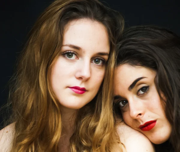 Portrait of Two beautiful women — Stock Photo, Image