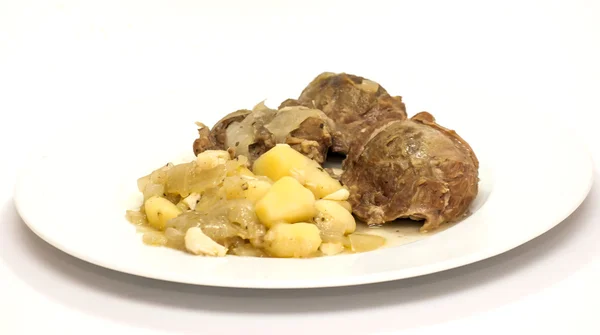 Välsmakande fläsk kinder med potatis — Stockfoto