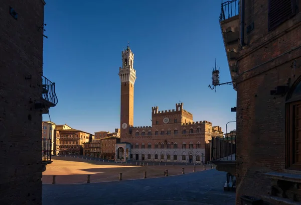 Siena Piazza Del Campo Torre Del Mangia Palazzo Pubblico Toscana — Foto Stock