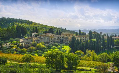 Sonbaharda Fonterutoli Köyü. Castellina, Chianti 'de. Toskana, İtalya. Avrupa.