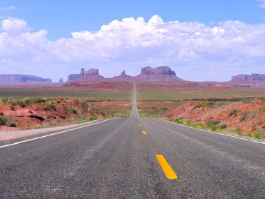 Utah ve Arizona, anıt Vadisi Navajo kabile düz yol