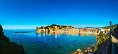 Sestri Levante, sessizlik defne deniz ve plaj panorama. Liguria, Ita