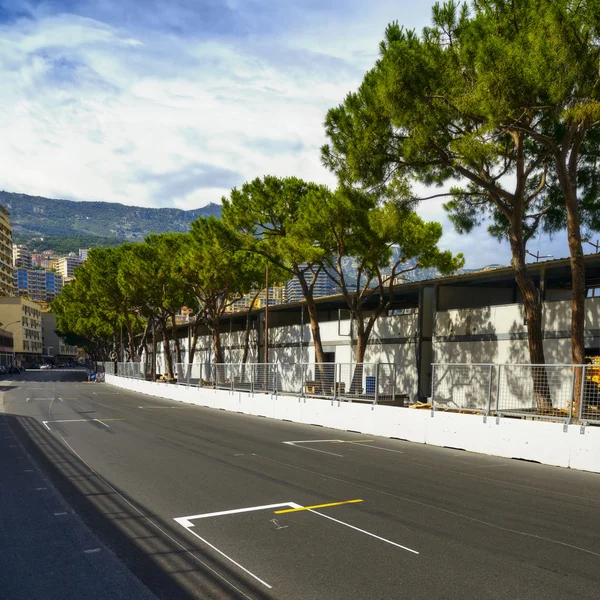 Kiindulási grid aszfalt Monaco Grand Prix versenypálya — Stock Fotó