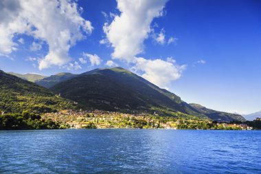 Ossuccio Tremezzina görünümü, Como Gölü bölgesinin manzara. İtalya, E