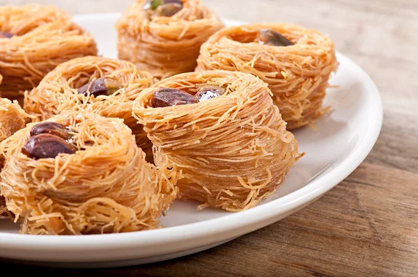 Dessert oriental baklawa — Photo
