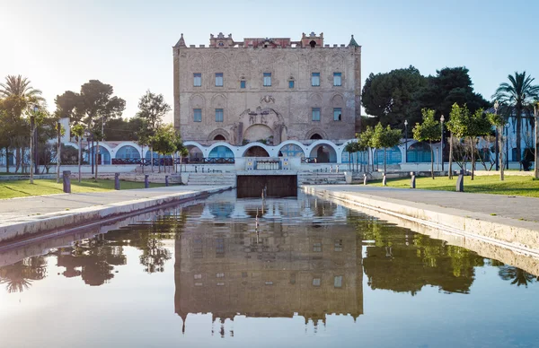 Zisa kasteel. Palermo, Sicilië, Italië — Stockfoto