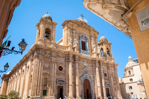 Die Mutterkirche, die Kathedrale von Marsala, Trapani, Sizilien — Stockfoto