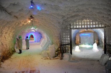 Yakutsk yeraltı, permafrost buz Müzesi tünel