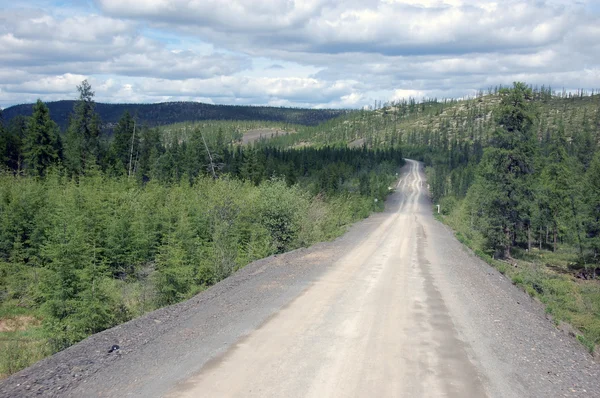 Grind weg Kolyma staat snelweg outback — Stockfoto