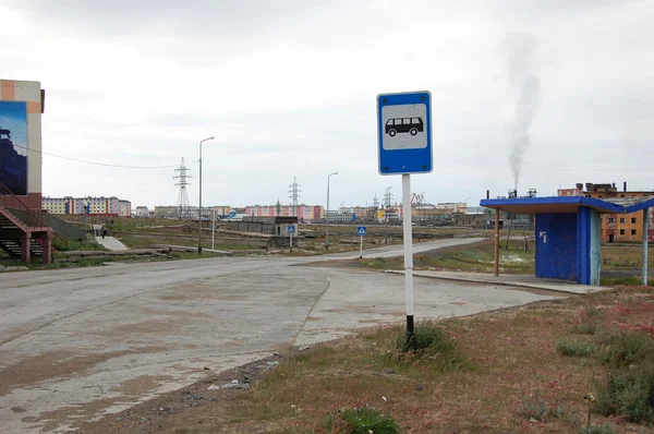 Bus stop at Arctic town Pevek — Stock Photo, Image