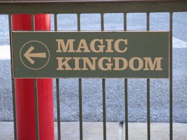 11 Şubat 2015 yılında Orlando - Florida tabelaya Magic Kingdom