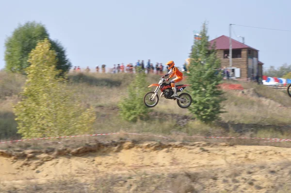 俄罗斯冠军的越野摩托车 奔萨州的阶段 2013 — 图库照片