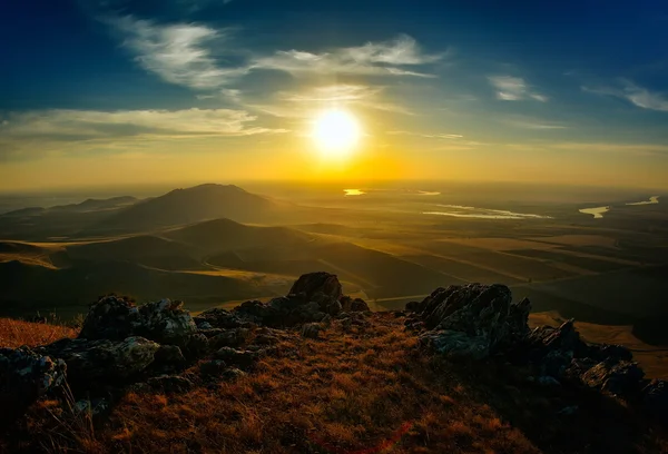 Krajobraz w zachód słońca w jesieni, Dobrudża, Rumunia — Zdjęcie stockowe