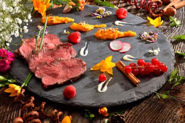 Çeşitli lezzetli aperatifler