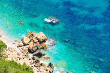 Yaz aylarında Akdeniz sahil