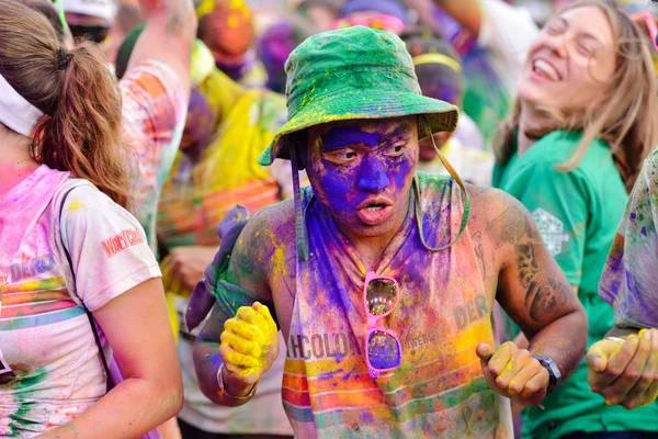 Personas en Mamaia color run 2014 — Foto de Stock