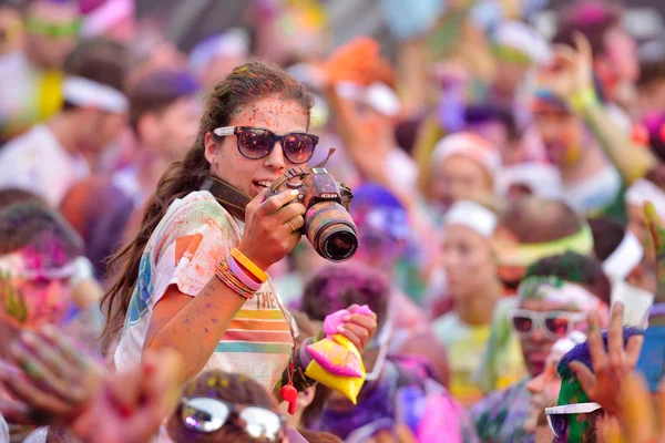 Personas en Mamaia color run 2014 — Foto de Stock