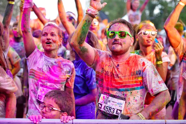 Pessoas na Mamaia color run 2014 — Fotografia de Stock