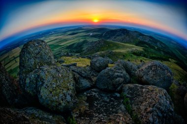 Yaz, Dobrogea, Romanya gün batımında manzara