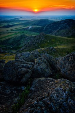 Yaz, Dobrogea, Romanya gün batımında manzara