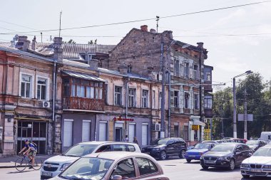 ODESSA, UKRAINE - JULE 2019: Odessa 'nın mimarisi ve sokakları