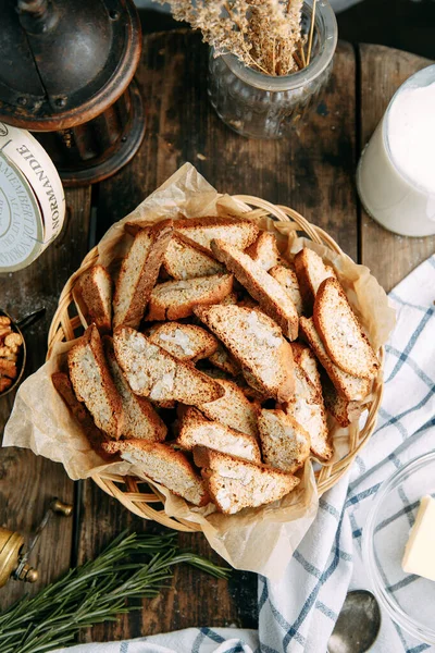 Basket Breadcrumbs Wooden Background Close Sliced Rye Bread Crackers Cereals — Stock Photo, Image