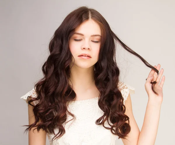 Girl with black hair — Stock Photo, Image